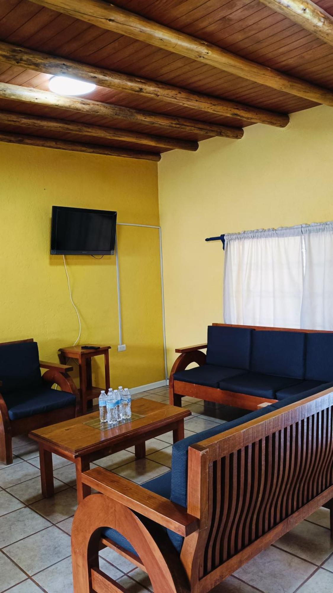 Hotel Palmas Teotihuacan Сан-Хуан-Теотиуакан Экстерьер фото